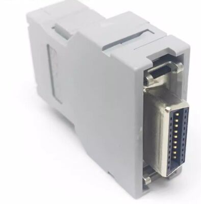 PCR-20F Female 20 Pins Servo Motor Connector with Silver and Gold-Plated Pins for Fanuc Encoder Plug and Honda Connector in Industrial Automation