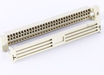 DIN 41612 3 PBTハウジングが付いている列64 Pin IDCのソケットのコネクターの銅合金材料